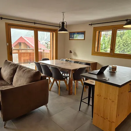 Lumineux Proche Pistes, Animaux Admis - Fr-1-811-14 Appartamento